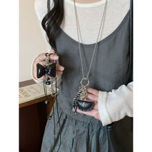 黑色皮质蝴蝶结桌球骰子吊坠项链女款轻奢小众设计感流苏锁骨链