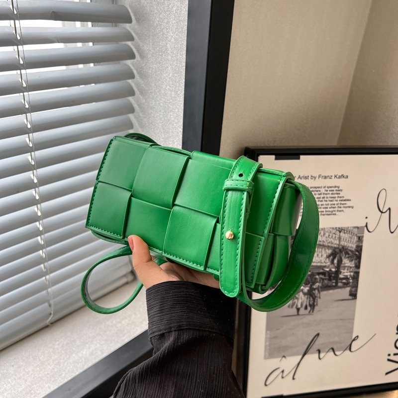 Bolso de Mujer de un Solo Hombro, Estilo Coreano, Versátil, Tejido a Mano, Bolso de Pecho, Bolso Cuadrado Pequeño, Artículo Popular de Primavera/Verano 2024