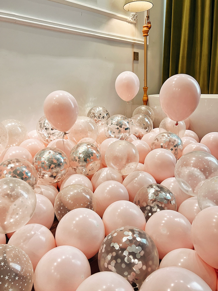Гелиевые азотные шары, плавающие в воздухе, розовые шары с металлическими блестками, узел на день рождения, оформление комнаты для предложения, композиция сцены