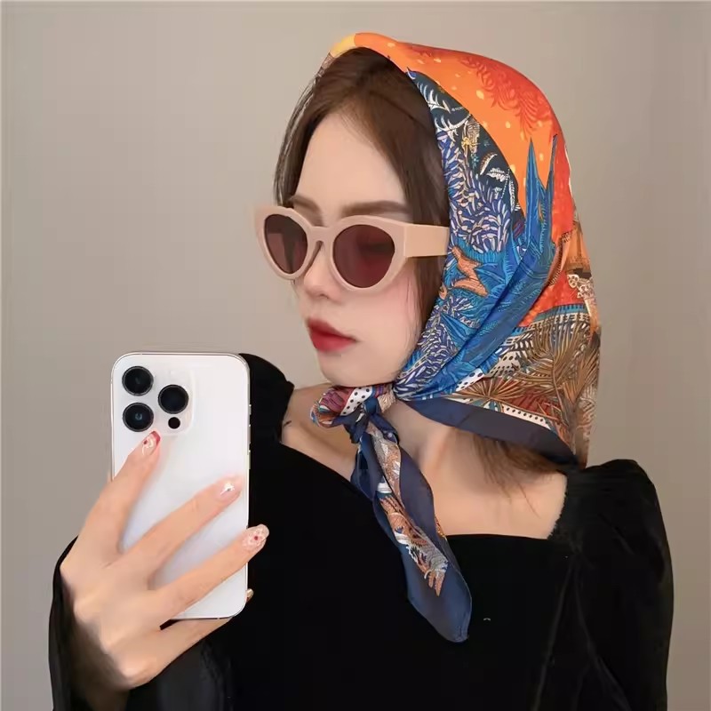 그리스 숲 다크 블루