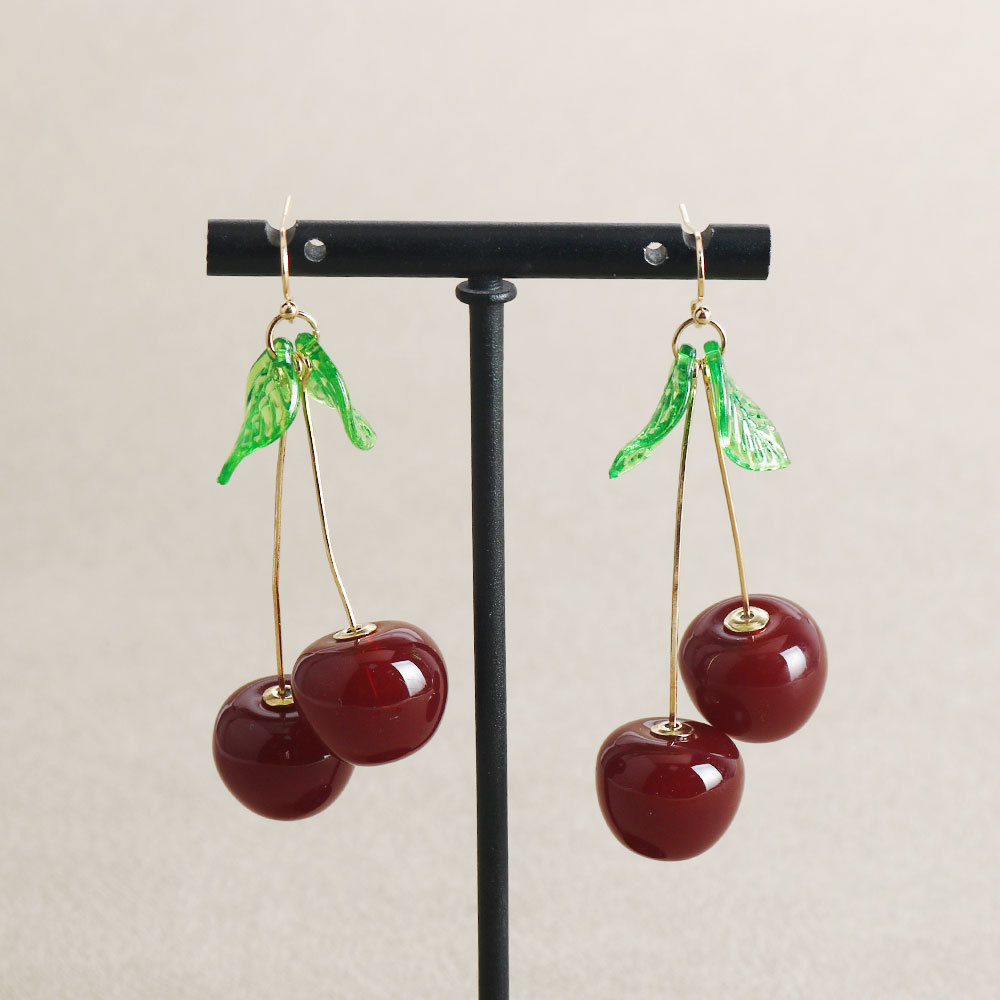 1 Pair Quantity 1 Pair Sweet Cherry Resin Drop Earrings