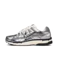 Silver/Black