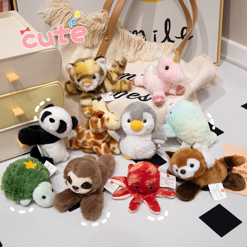 Panda Raccoon Standing Shoulder Doll Zoo Souvenir Lying on Shoulder Magnetic Stone Stuffed Toy Children's Gift Panda Raccoon Standing Shoulder Doll Zoo Souvenir Lying on Shoulder Magnetic Stone Stuffed Toy Children's Gift