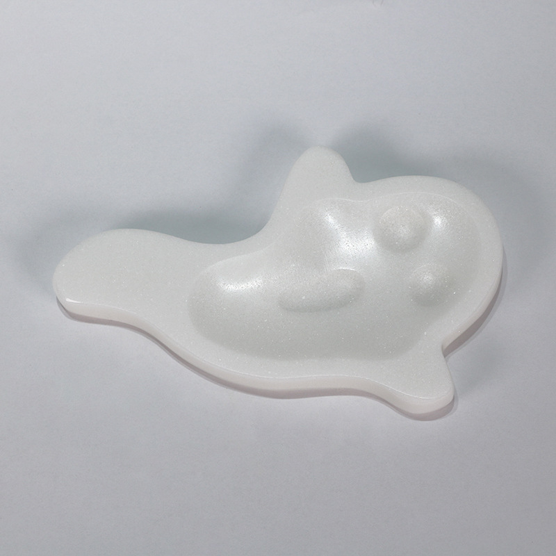 ����ֱ������ʯС���Ӽ����ǹ�����ʥ�ڷ�Χ��Բ��С��