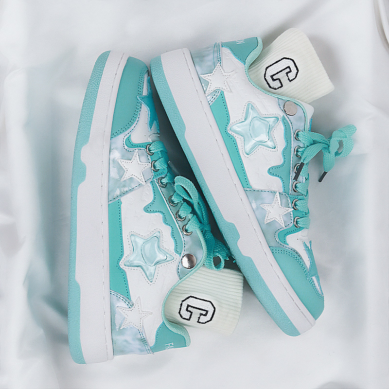 新款國潮超火星星鞋子百搭時尚休閒情侶板鞋女港風韓版學生休閒鞋