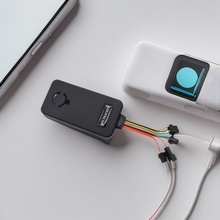 SOS求救麦克风ACC点火报警震动碰撞报警SIM卡联网APP在线查看