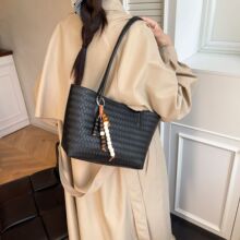 �͹ž������ذ�ŮС���OӋ�Іμ���ﶬ�ٴ�ͨ�ڴ�������ɫ�����