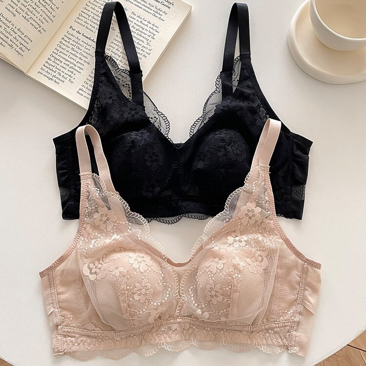 Japanese Seamless Lace Crystal Cup Bra for Women, Large Bust Minimizing, Gathering and Anti-Sagging, Side Breast Reduction, Thin and Breathable Bra Japanese Seamless Lace Crystal Cup Bra for Women, Large Bust Minimizing, Gathering and Anti-Sagging, Side Breast Reduction, Thin and Breathable Bra
