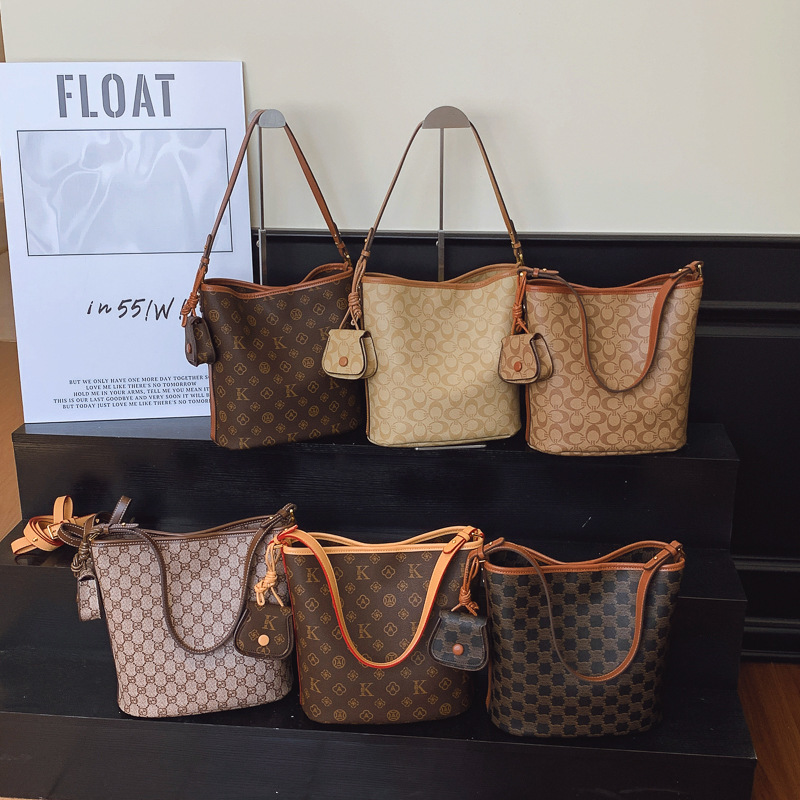 Gutiko Cross-Border Niche Design Fashion Trend Printed Bucket Bag Women's Versatile Retro Shoulder Crossbody Bag