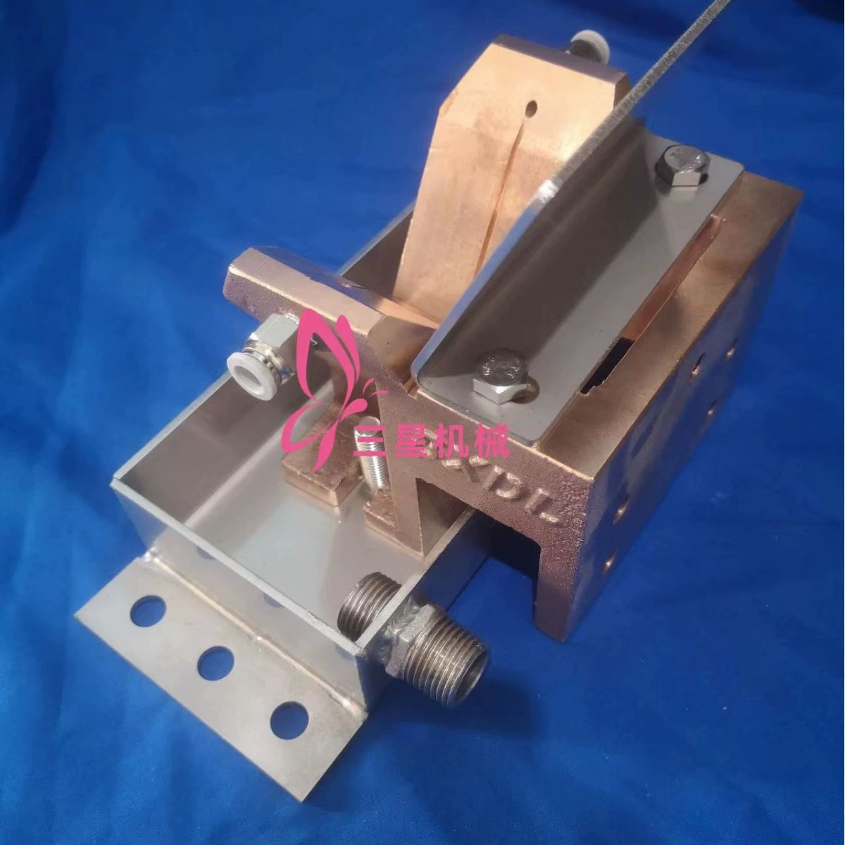 Обработка литья Гальваника линия по производству окисления проводящая медь сиденье Медное седло медь V сиденье Медная чашка