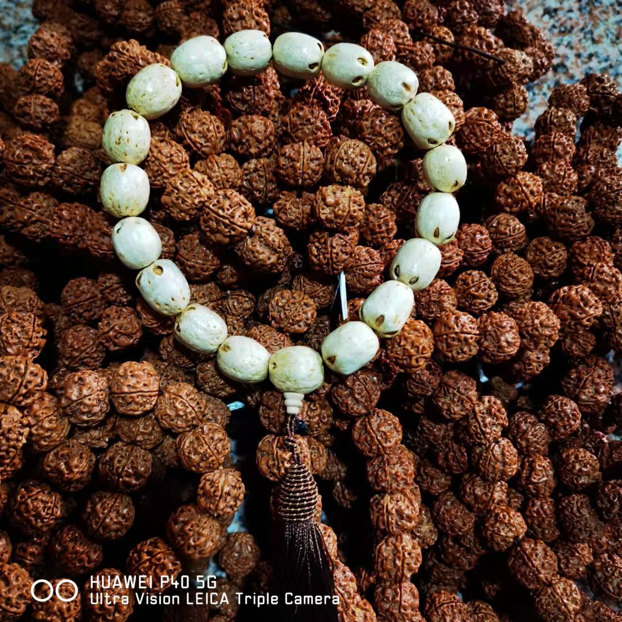 Six-way Bodhi Car hitch Pendant Jewelry wholesale source Manufactor Street vendor Source of goods