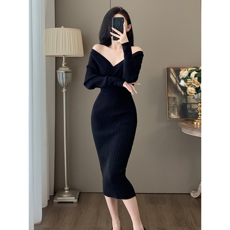 Korean V-Neck Off-Shoulder Knit Sweater Dress, Spring Style, Stylish Nightclub Ol Inner Wear, Long Dress Korean V-Neck Off-Shoulder Knit Sweater Dress, Spring Style, Stylish Nightclub Ol Inner Wear, Long Dress