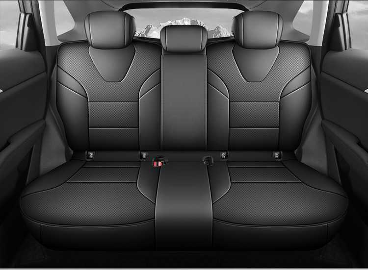 Specifically designed for the 2026 Haval H6L, these all-season, full-coverage car seat covers are made of breathable leather