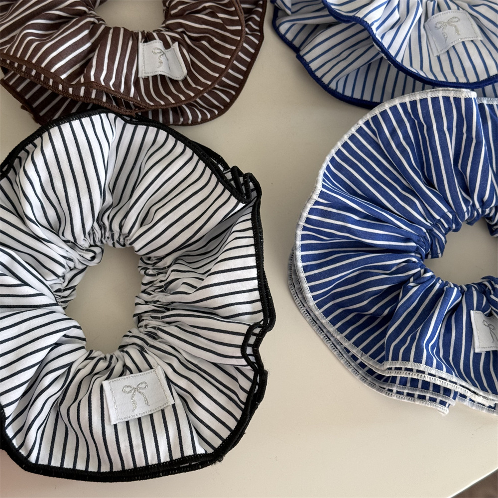 Doppellagiges Haargummi In Blau Gestreift Süßes Haaraccessoire_voghion.com