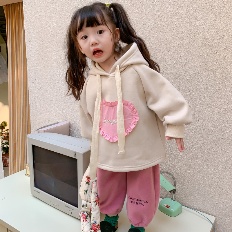 Pantaloni ispessiti maglione da ragazza con cappuccio in velluto 2022 edizione coreana per bambini invernali 2022_voghion.com