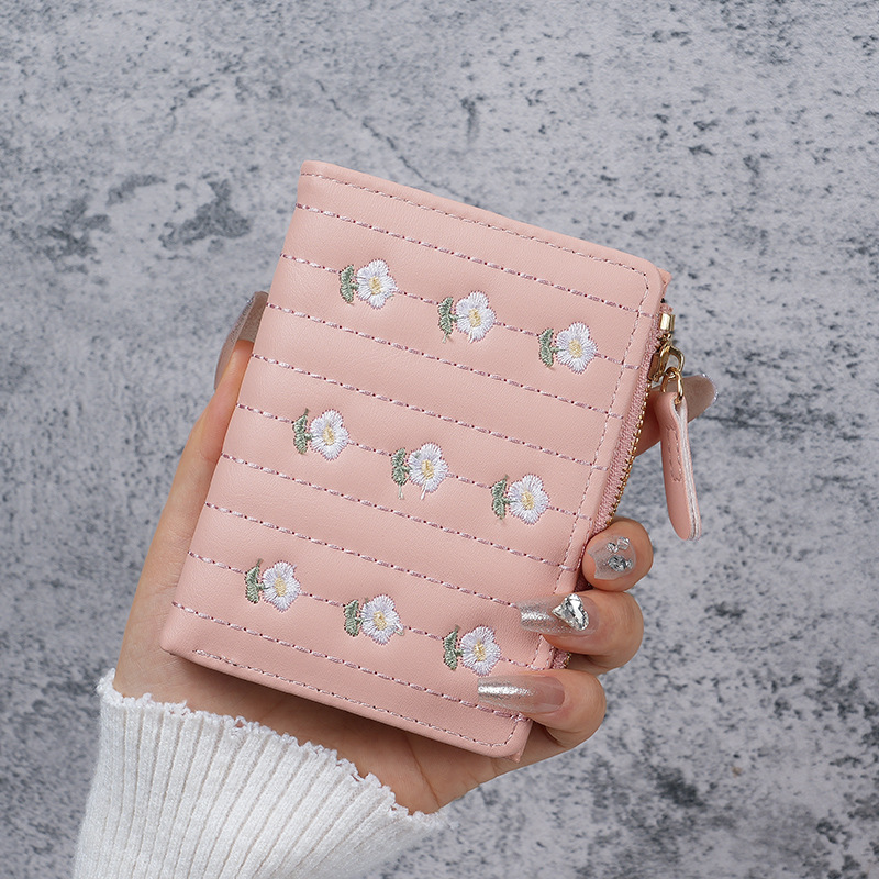 Nueva moda coreana linda billetera de mujer bordada al por mayor simple estilo corto dos veces cambio bolsa de tarjeta wallet