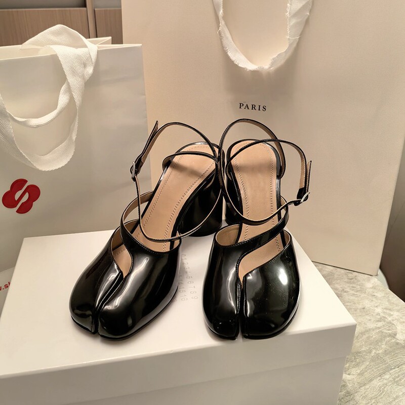 2025 Spring and Summer New Product Mm6 1:1 Tabi Split-Toe Shoes 8cm Thick High-Heeled Sandals Ankle Straps Mary Jane Women's Shoes