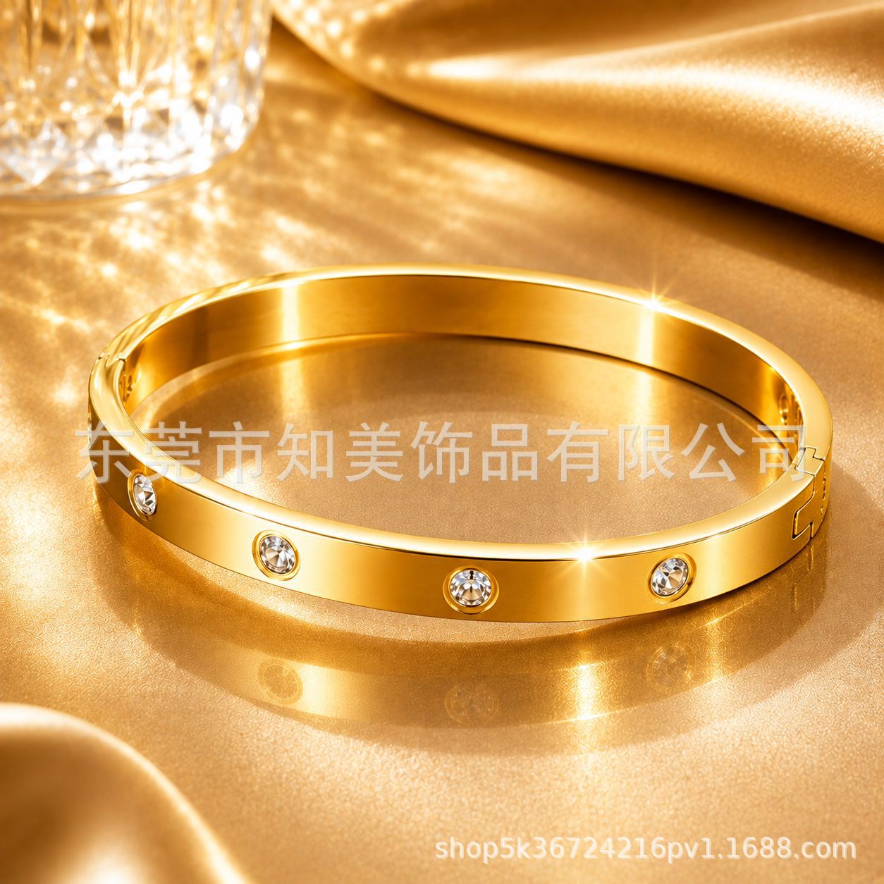 Grenzüberschreitender Bestseller Außenhandel Hot-Sale Douyin Influencer Live-Shopping Lagerbestand vollständig funkelndes Titanstahl-Armband für Damen farbbeständig Modeschmuck Großhandel