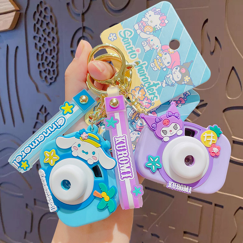 Genuine Sanrio Projection Camera Keychain Cute Cartoon Couple School Bag Pendant Car Keychain Gift Wholesale Genuine Sanrio Projection Camera Keychain Cute Cartoon Couple School Bag Pendant Car Keychain Gift Wholesale