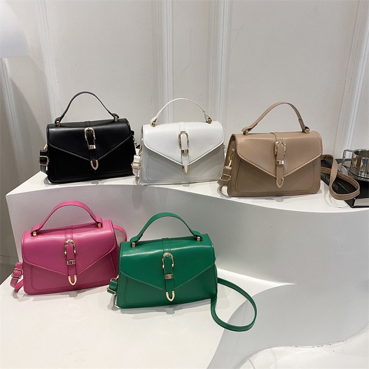 New trendy summer bag, stylish and fashionable women's shoulder bag, versatile crossbody bag, popular on Instagram, small square bag for commuting