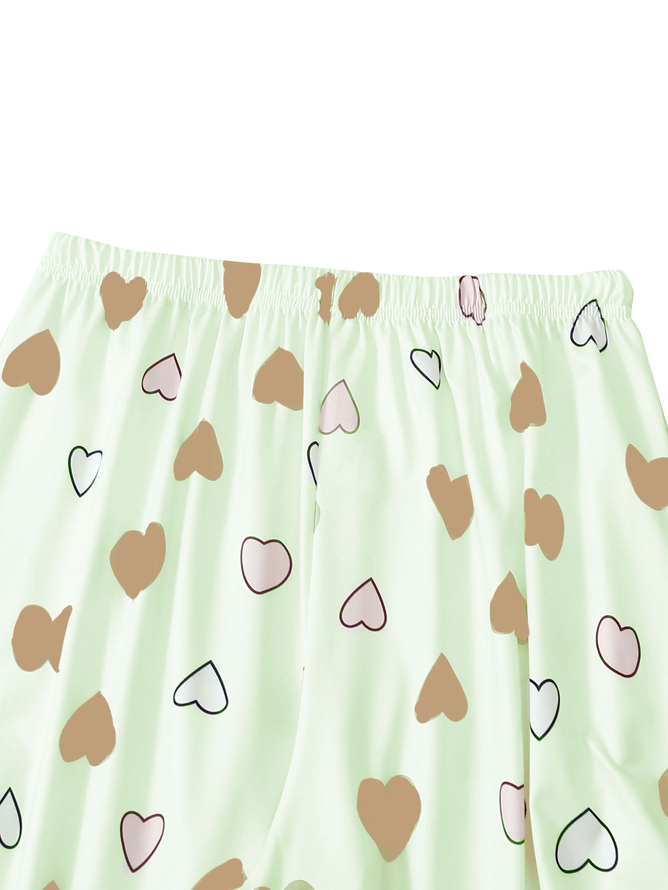 Conjunto de pijama mujer con estampado de corazones y solapas_voghion.com