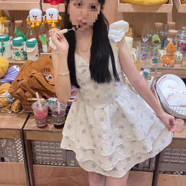 跨境公主风夏季飞飞袖V领碎花连衣裙女甜美设计感温柔公主裙短裙