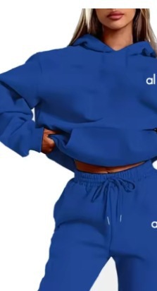 Traje azul oscuro al (blanco)