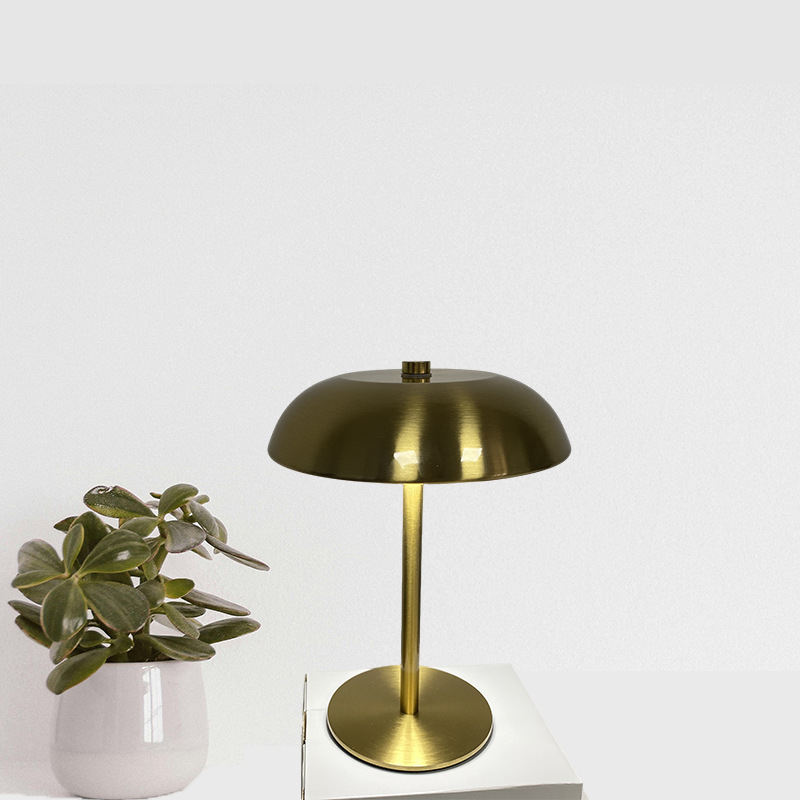 Lámpara nocturna recargable con diseño de hongo y control táctil