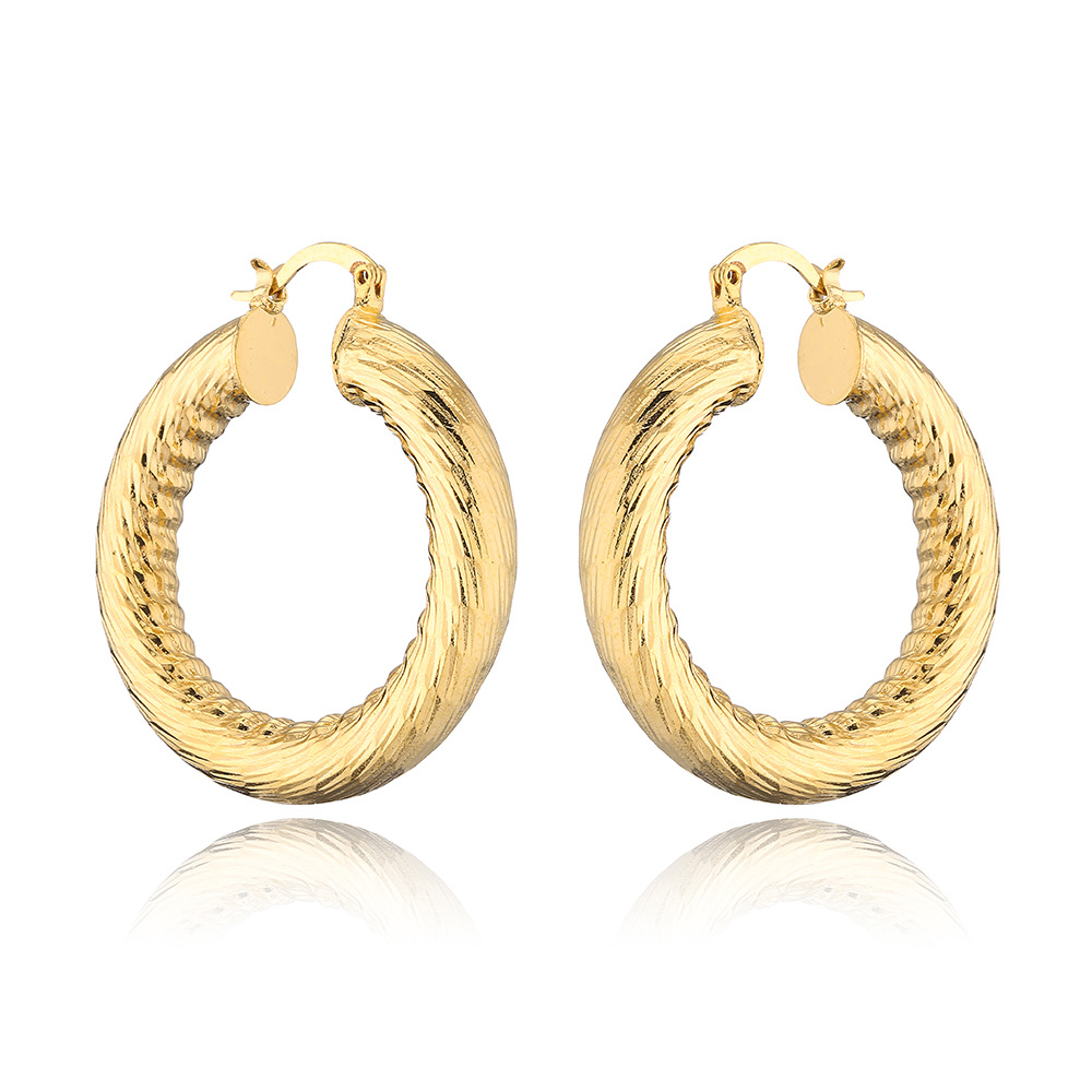 Fashion simple round copper plated 18K gold earrings women