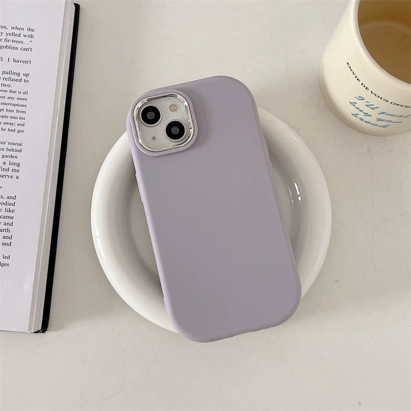 Чехол для телефона Apple iPhone 15 / 14 / 13 совместимый, мягкое матовое покрытие, защитное кольцо камеры