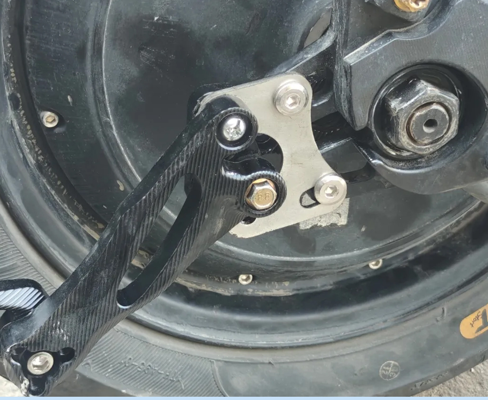 Mudguard Bracket Suitable for Ninebot E200P300 Modified Flat Fork Rear Shift Extension Mudguard Bracket