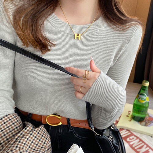 Knitted sweaters for women 2023 new autumn and winter suits with bottoming shirts slim white sweaters autumn pullover tops