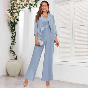 �羳���R�d�W��Ůʿ�o��V�I����Ů��ѝ���b������Y�������b�_��