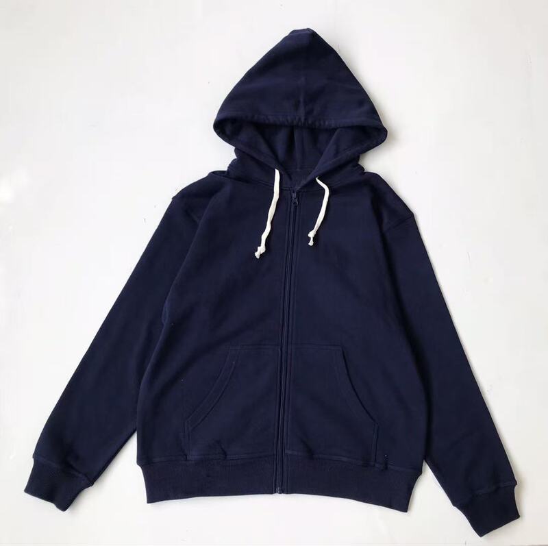 Item No. 25A1211 Winter New Style Japanese Classic Letter Logo Printed Casual Hooded Zipper Cardigan Item No. 25A1211 Winter New Style Japanese Classic Letter Logo Printed Casual Hooded Zipper Cardigan
