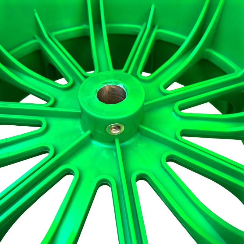 Accesorios de plástico para la máquina de oxigenación de piscifactor tipo carro de agua tipo carro de agua tipo impulsor verde de doble capa impulsor de espesamiento de carro de agua