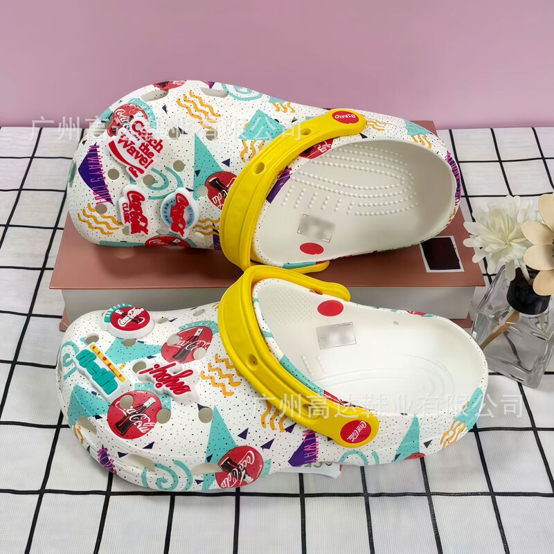 Cross Fashion New Model Coca-Cola Collaboration Clogs Casual Fashion Clogs Sandals