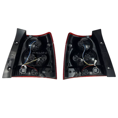 Lr023971 Lr023968, Tail light