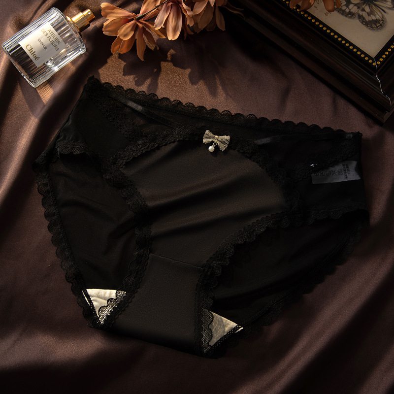 Dulce y puro deseo 2024 nueva ropa interior de encaje sin costuras, transpirable y agradable para la piel, ropa interior de mujer de satén francés de cintura media