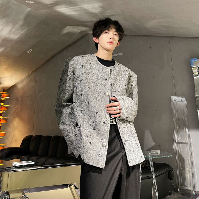 Shoulder pads
