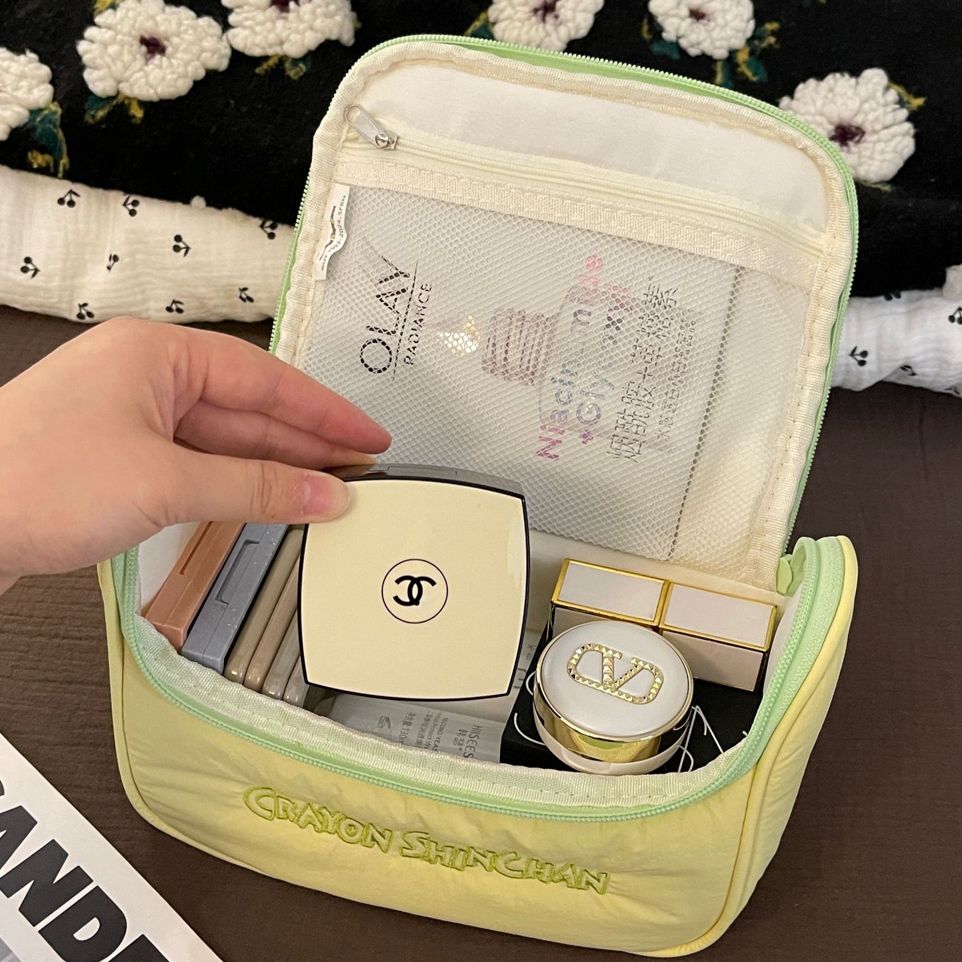 Lápices lindos bolsas de maquillaje de gran capacidad portátiles de viaje bolsas de almacenamiento de maquillaje nicho bolsas de lavado portátiles mujeres