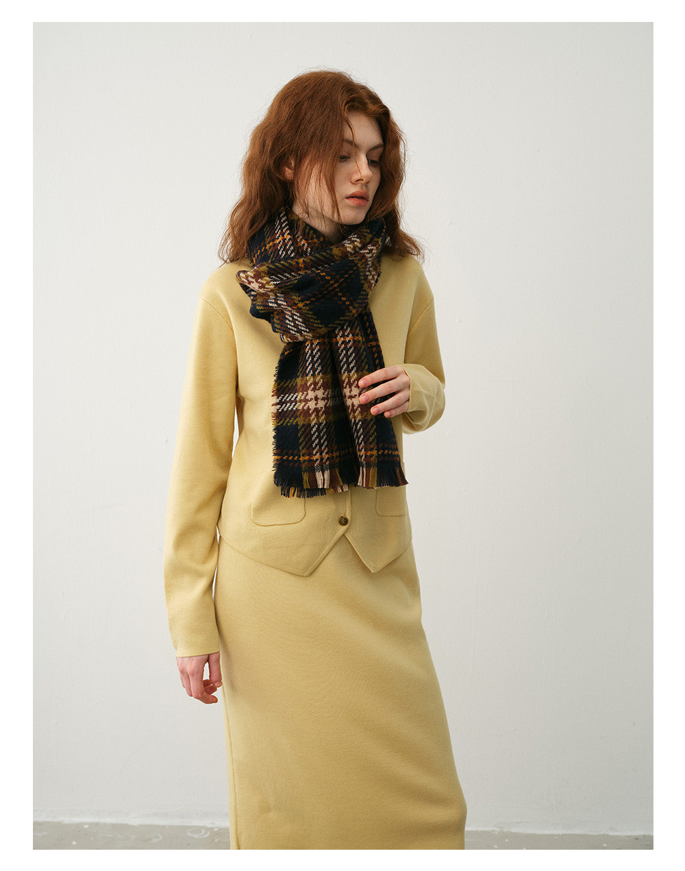 Cachecol de xadrez clássico para mulher, lenço de inverno macio_voghion.com