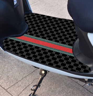 Suitable for Yadi Modern Electric Vehicle Foot Pads, Non-Slip Battery Vehicle Foot Pads, Wire Rings, Dust-Proof and Waterproof Foot Pads