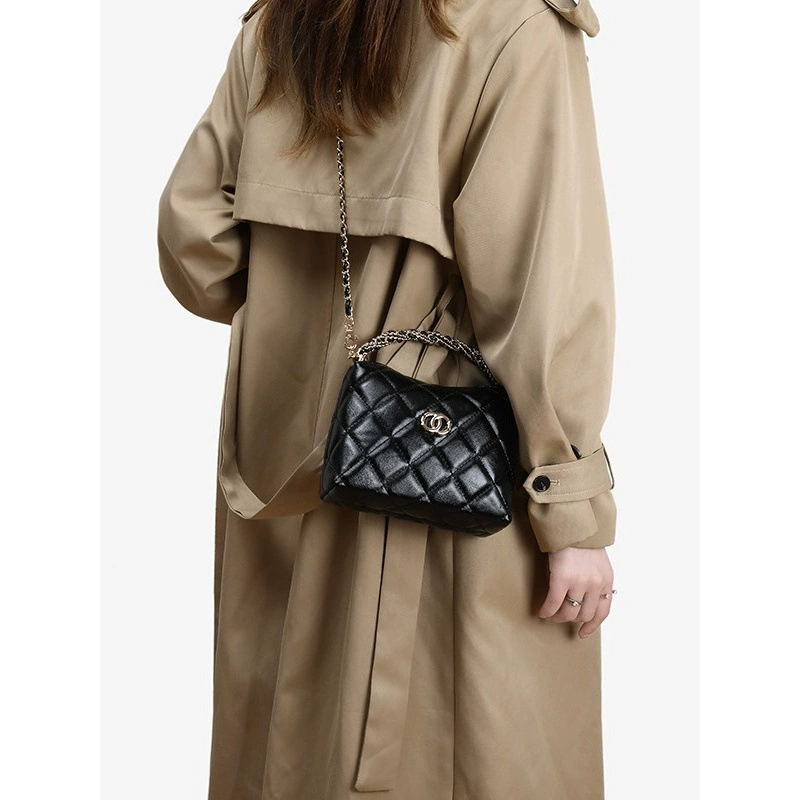 Chain, handle, lunch box, one-shoulder bag, genuine leather, Chanel style