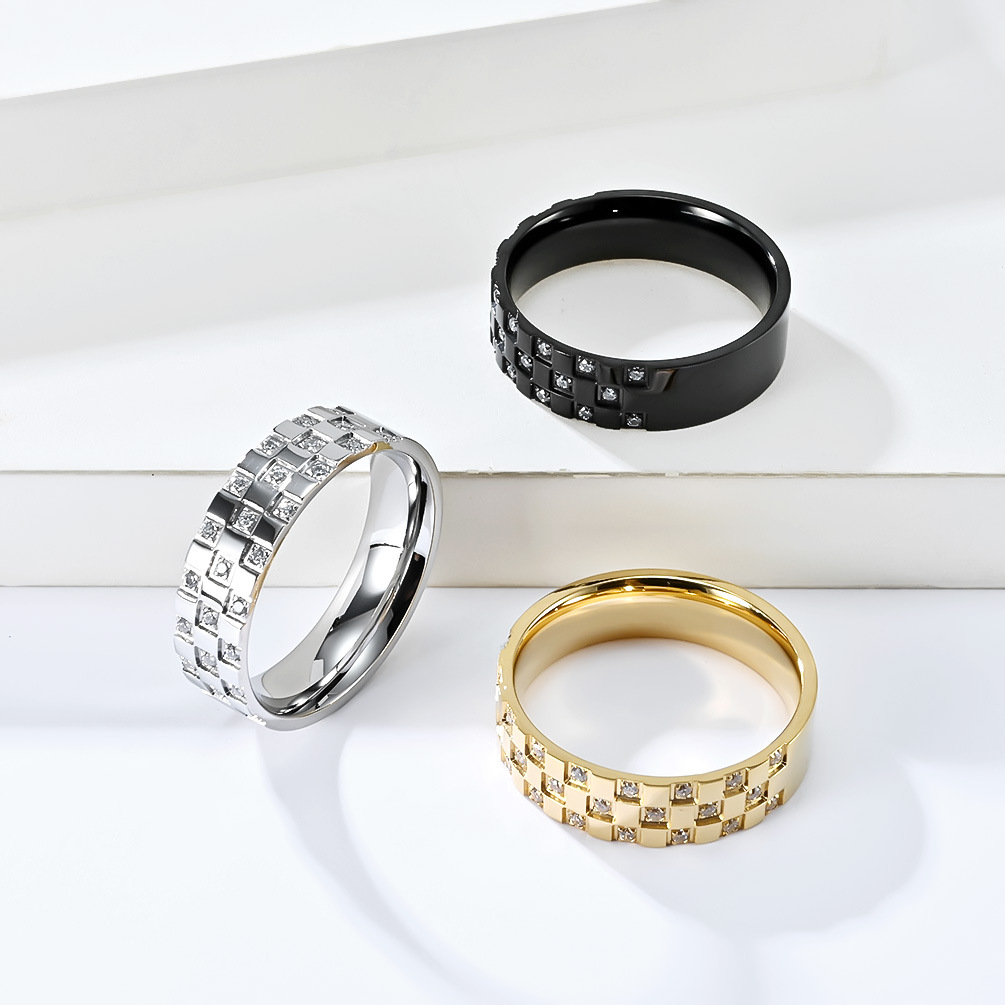 Round Pattern Unisex Gender Modern Style Round Titanium Steel Zircon Rings In Bulk