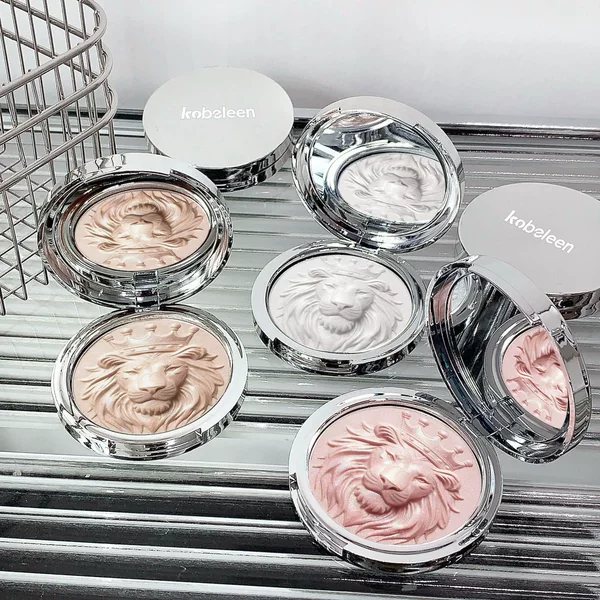 Kobeleen Lion Series Highlighting Powder Potato Mousse Sparkling Clear and Delicate Atmosphere Pearlescent Fine Shimmer Highlight Palette