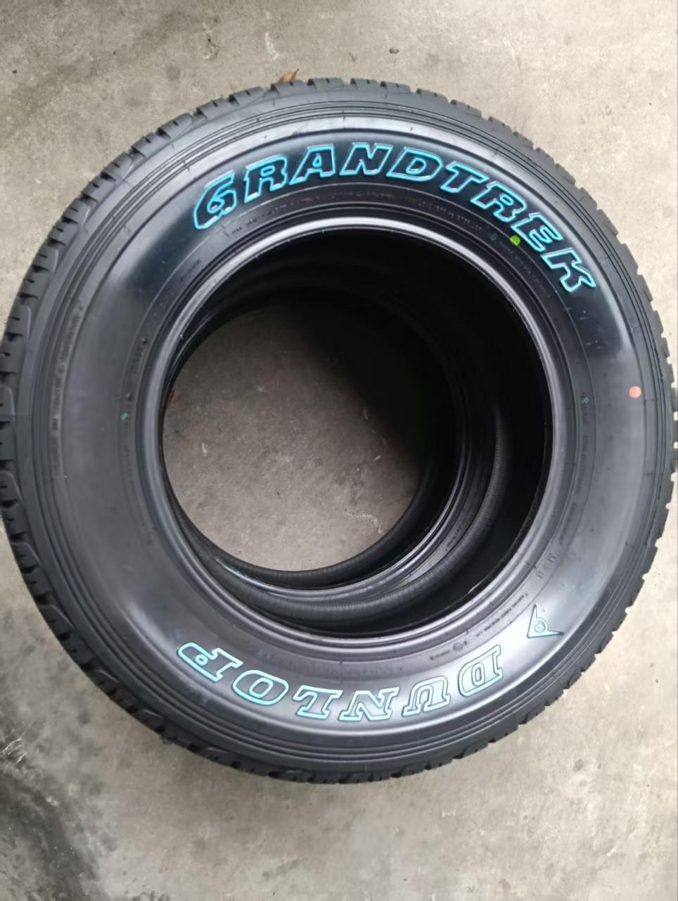 Dunlop car tire GRANDTREK AT22 SUV off-road tire 285/60R18 116V white lettering