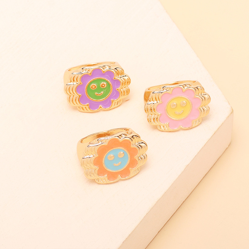 13g Weight Women'S Gender Green, Blue, Yellow Color One Size Size Wholesale Jewelry Cartoon Flower Smile Ring Nihaojewelry 4