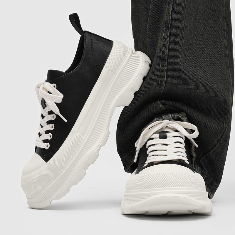 New White Shoes for Men and Women 2025 Winter New Versatile Thick-Soled Height-Increasing Platform Canvas Sneakers 731103-J