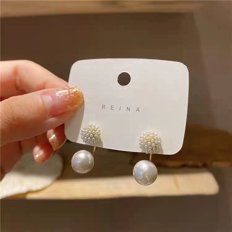 Elegant Geometric Alloy Inlay Artificial Pearls Women's Ear Studs display picture 4