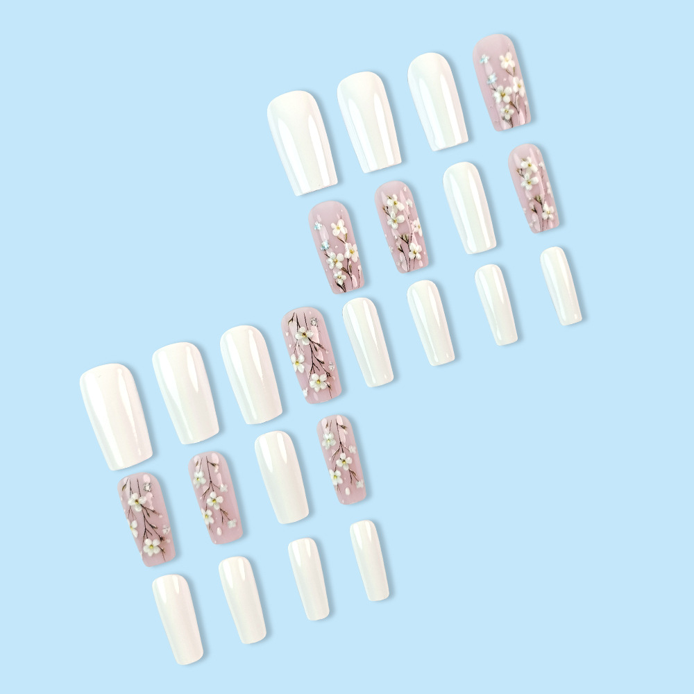 Uñas postizas de primavera y verano para comercio exterior, frescas y luminosas, 24 piezas de arte de uñas floral rosa y blanco versátil, puntas de uñas postizas en stock para venta al por mayor mixta.